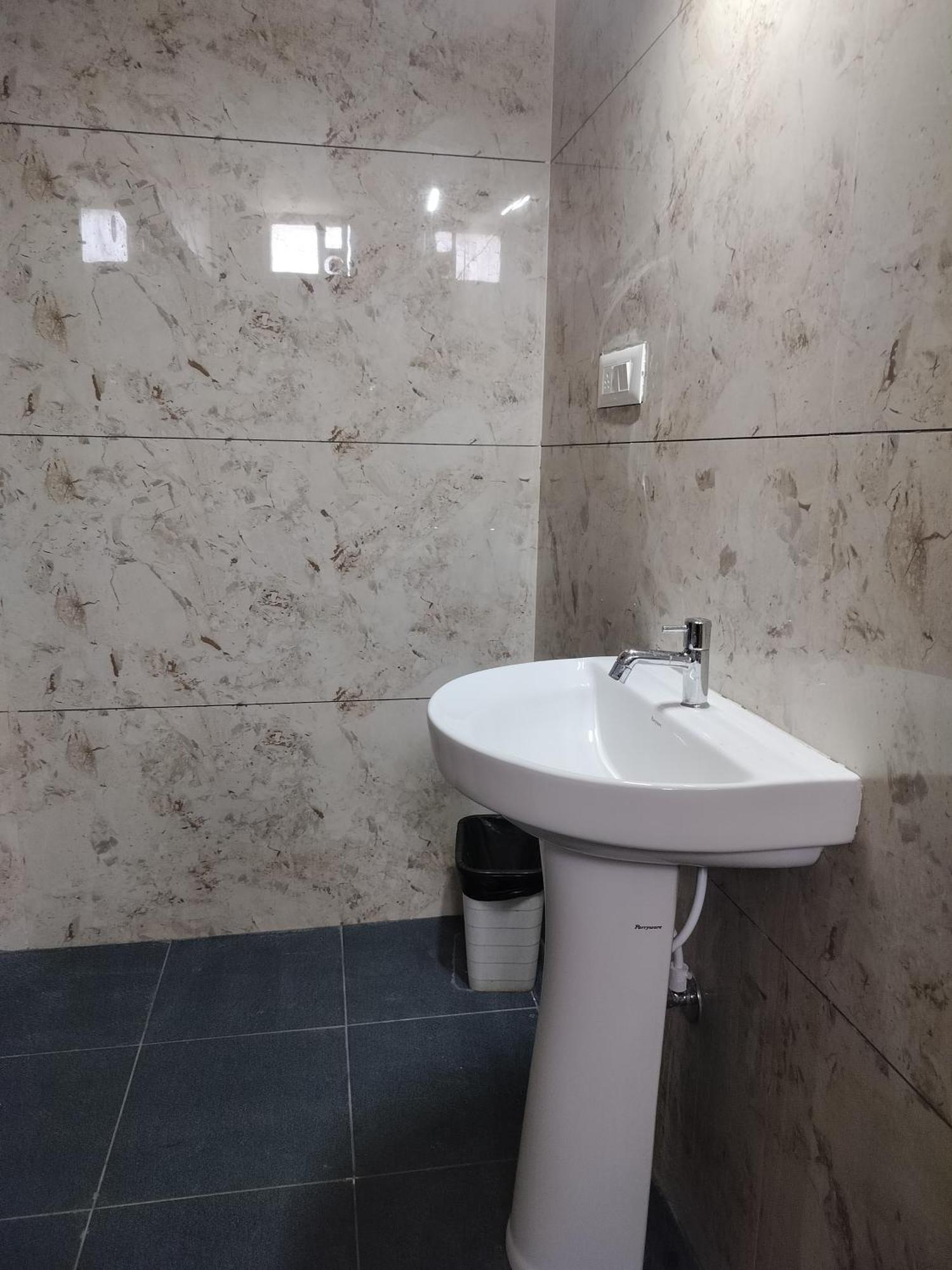 Hotel Vyshak International Mysuru Zewnętrze zdjęcie